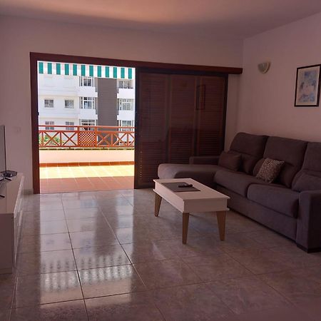 ארונה Victoria Court 2- Lovely Apartment 25 מראה חיצוני תמונה