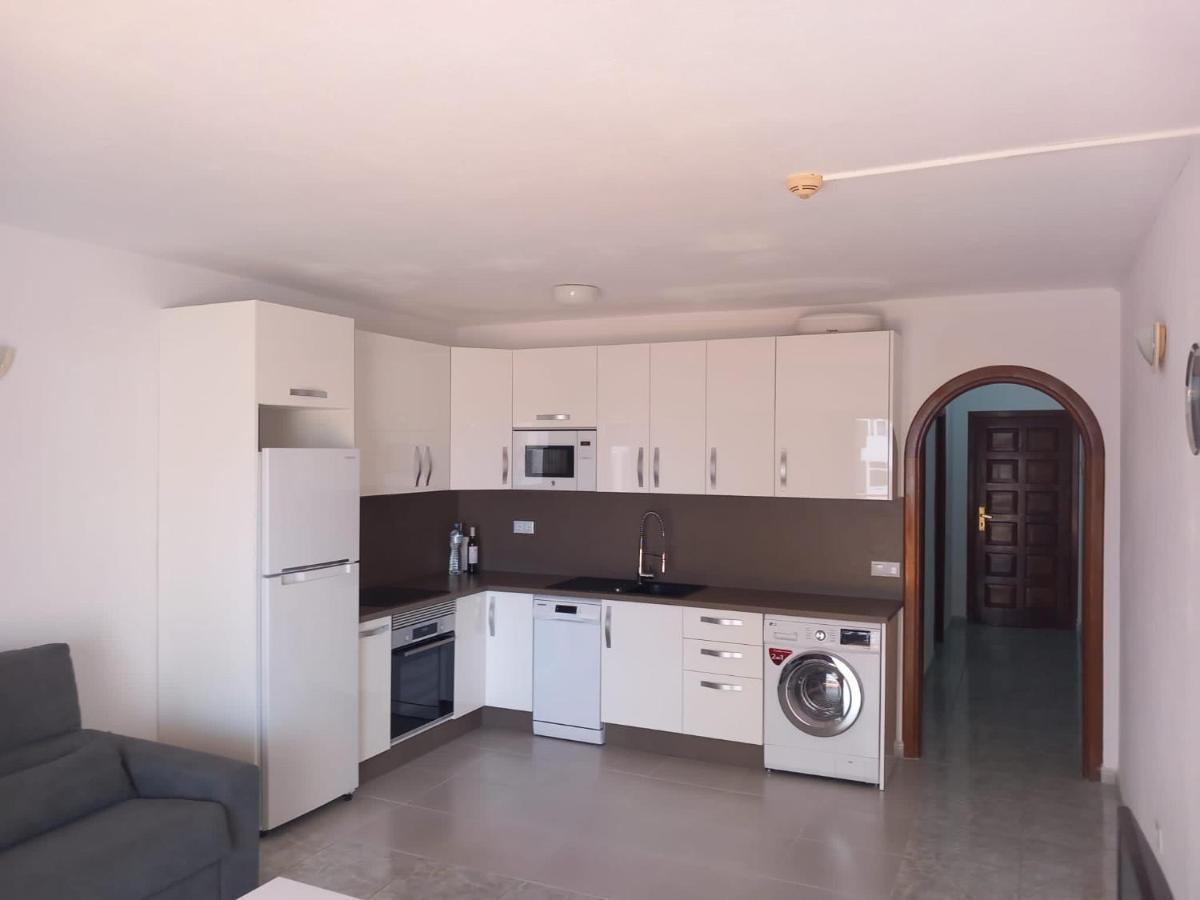 ארונה Victoria Court 2- Lovely Apartment 25 מראה חיצוני תמונה